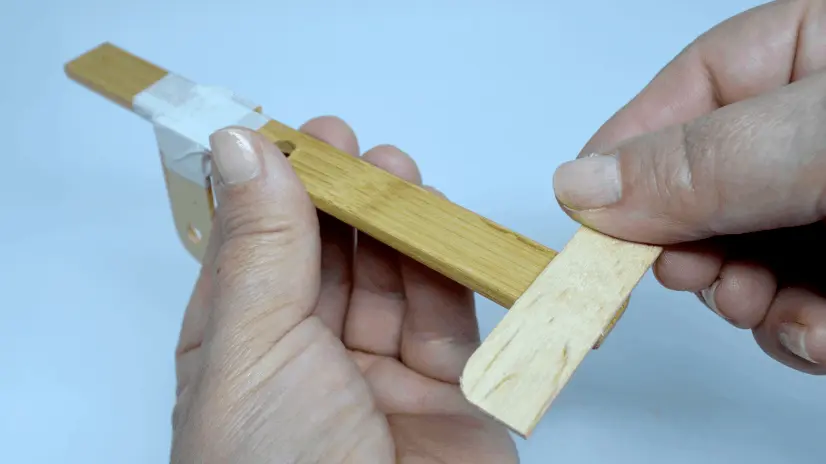 Como fazer um avião com palito de picolé!